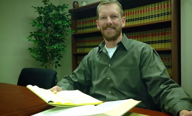 Peter W. Summerill, Trial Lawyer