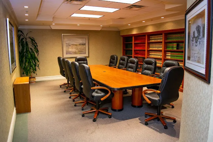 Ginarte Gonzalez & Winograd, LLP 2