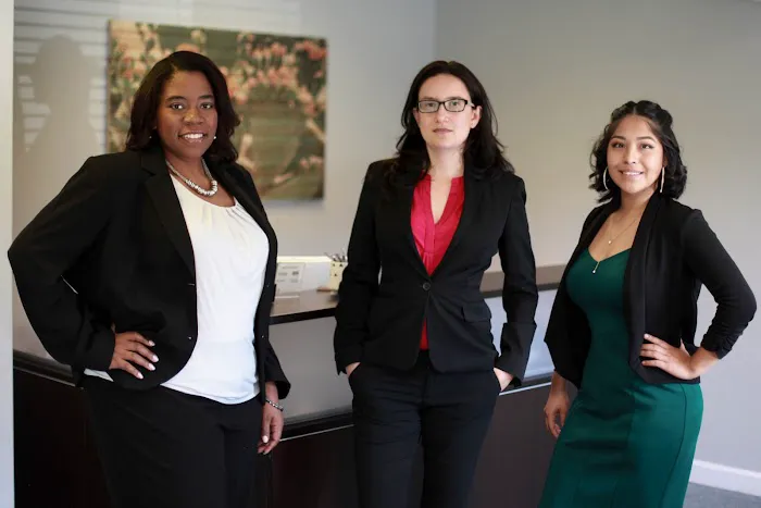 Abogada Giovanna Andrea Holden - Holden Law Firm - Gainesville 0