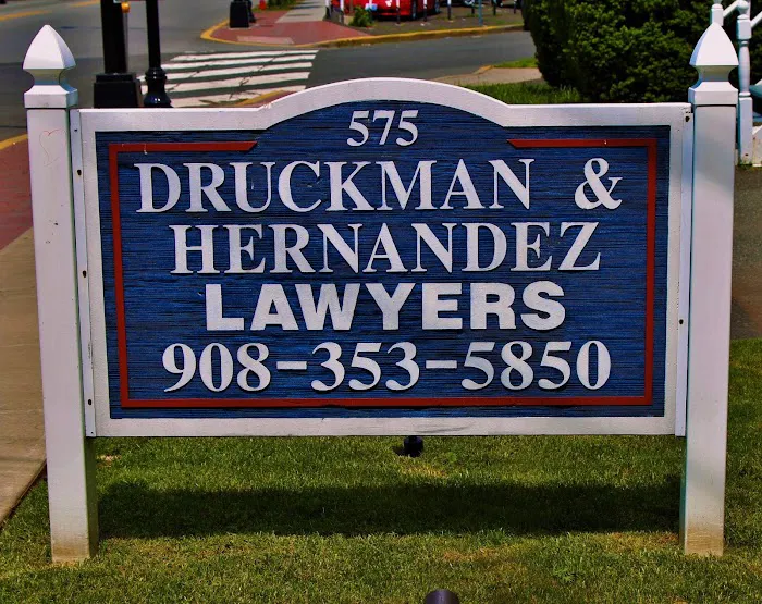 Druckman & Hernandez: Leonard Hernandez 0
