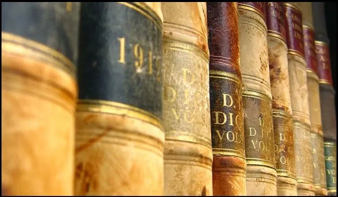 Davis Lawyers LLC 1