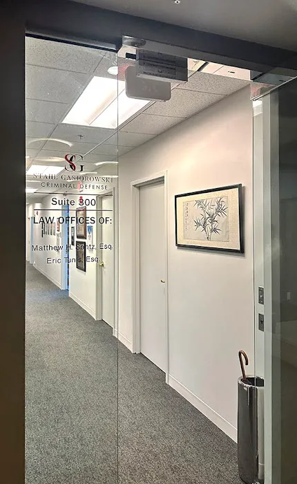 Stahl Gasiorowski Criminal Defense Lawyers P.C. 7