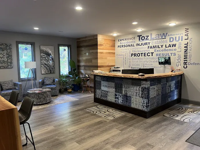 TozLaw / Toczydlowski Law 3