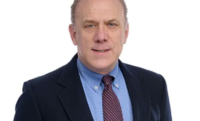 Jon G. Kupilik