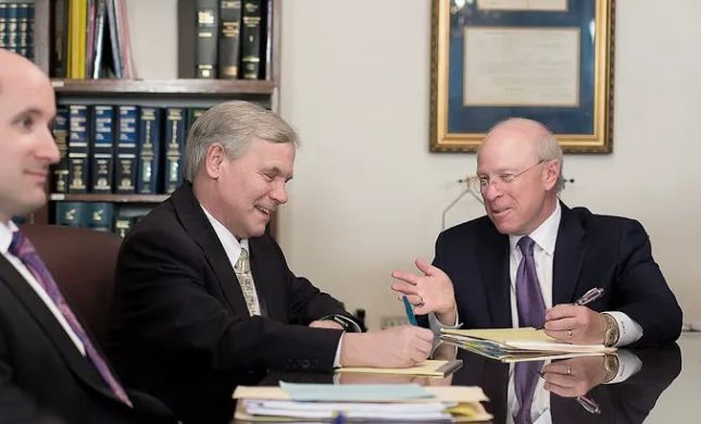 Rubin, Glickman, Steinberg & Gifford, P.C. - Personal Injury & Accident Lawyers