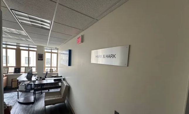 Hark and Hark