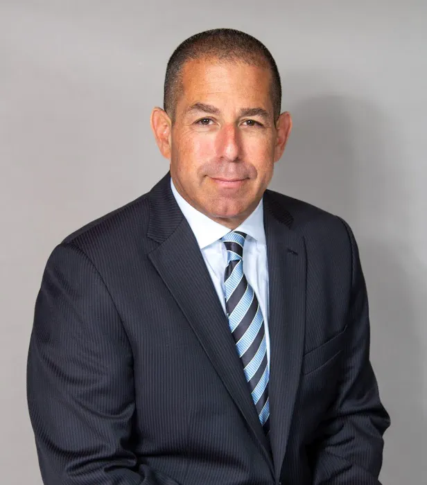 Gustavo Barcena Law Offices 2