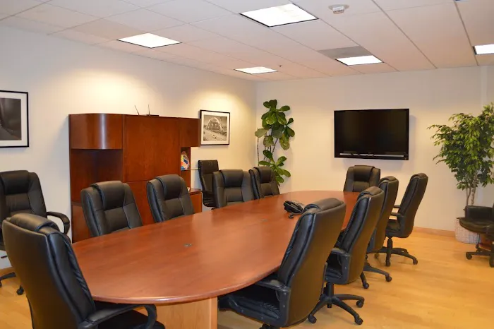Green & Associates 0