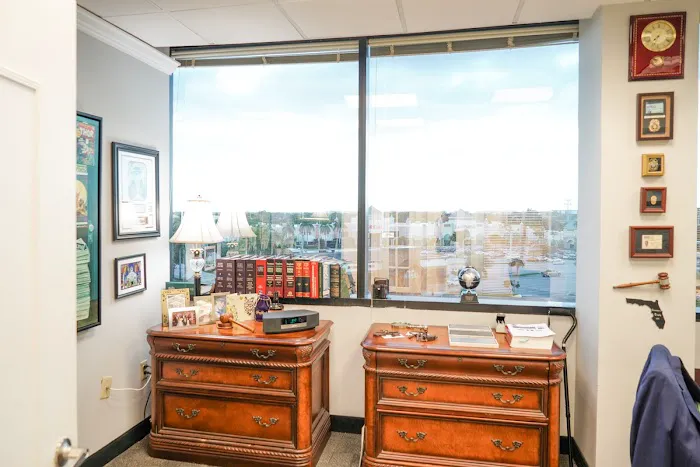 Law Offices of Mark T. Stern 4