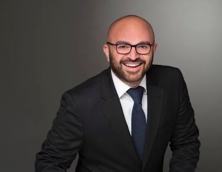 E & L LLP