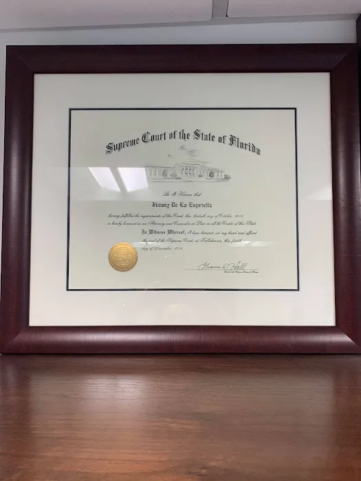 DLE Lawyers | Abogados De Accidentes Miami 8