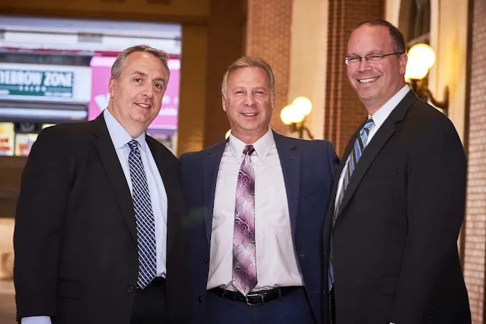 Sakkas, Cahn & Weiss, LLP 0
