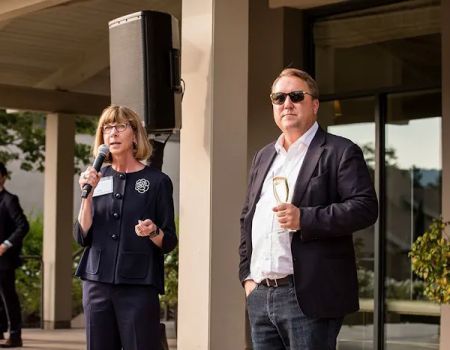 Foley & Lardner LLP: Louis Lehot