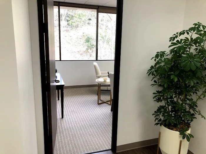 Law Offices of Stephanie L. Mahdavi 3