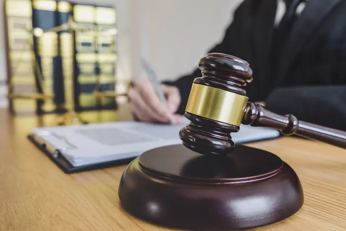 Cary J. Wintroub & Associates - Tus Abogados de Accidentes 7