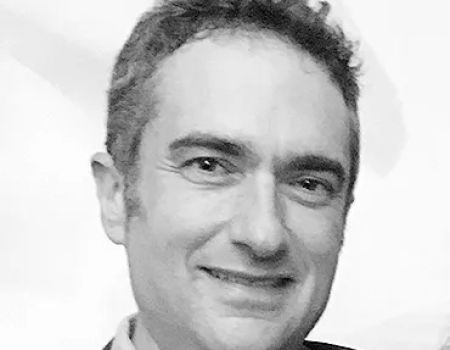 Scott J Levy