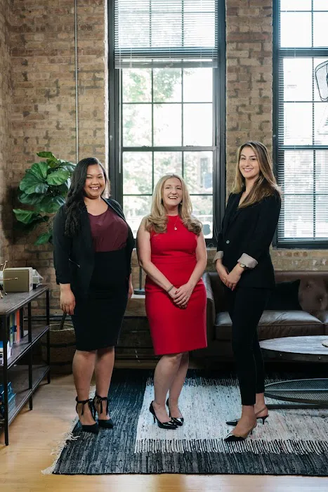 Law Office of Jennifer L. Bennett - Immigration Attorney in Chicago 1