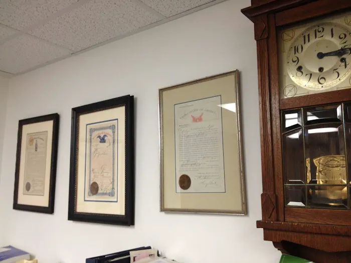 Law Office of Kevin L. Dixler 4