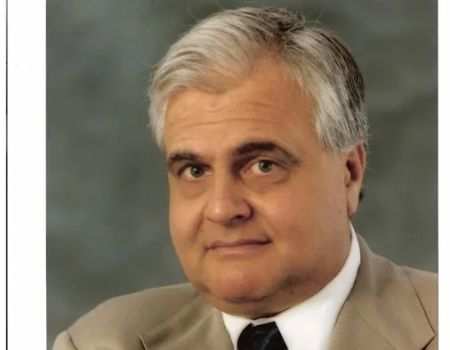 John E Marszalek