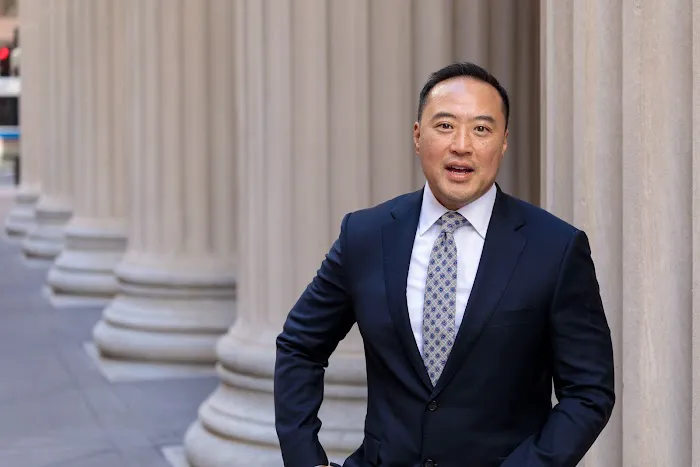 Kevin T. Yen of Strom Yen Injury Attorneys 4