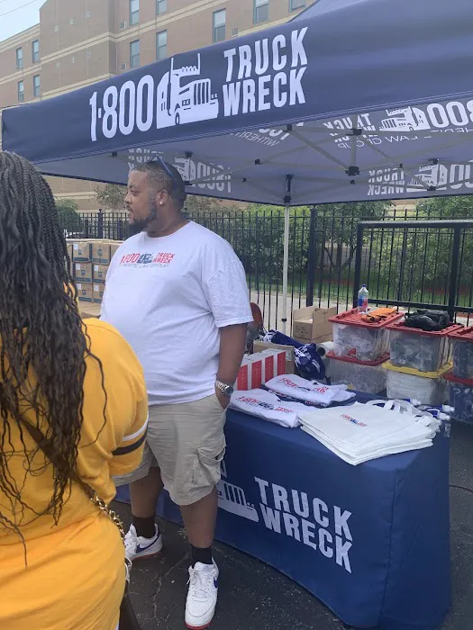 1-800-Truckwreck 8