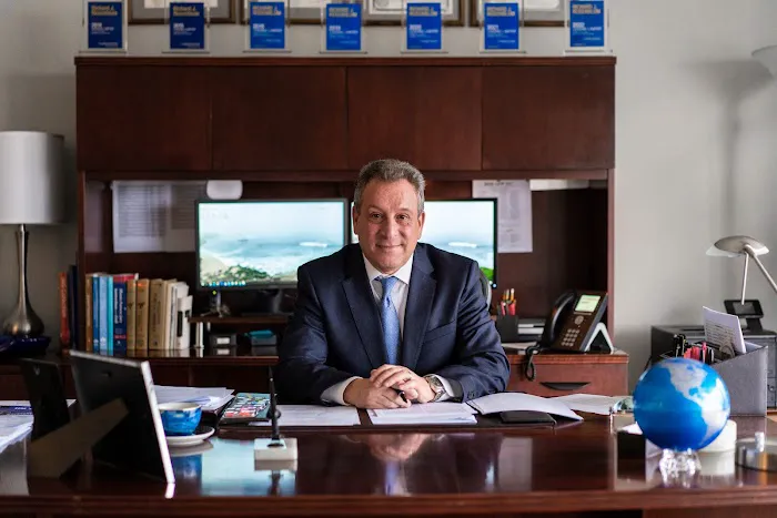 MDR LAW LLC 1