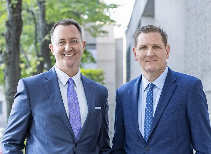 Levinson and Stefani Injury Lawyers 3