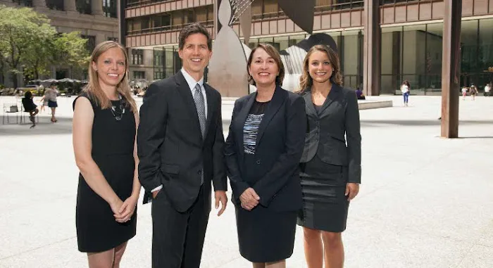 Mossing & Navarre, LLC 1