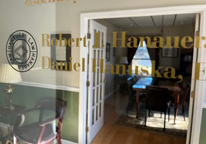 Hanauer Law Office, LLC 1
