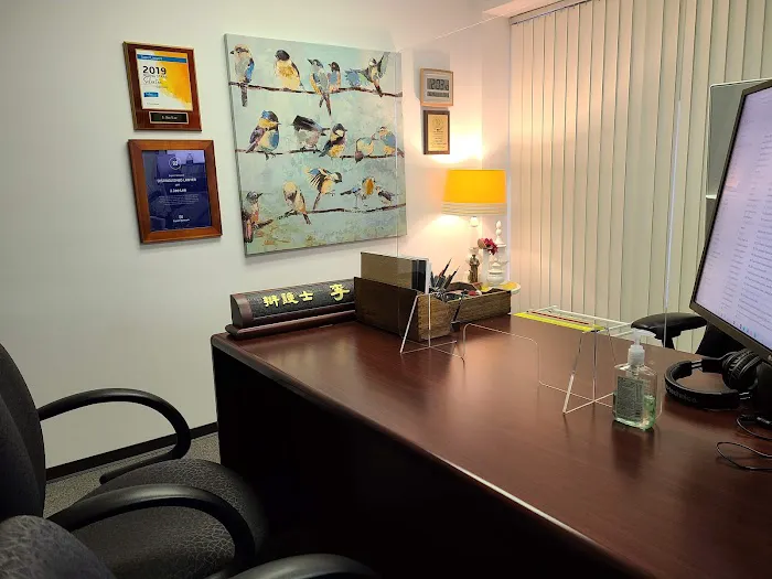 Francis Law Center - Immigration Lawyer/ Abogados de Inmigración Jae Francis 1