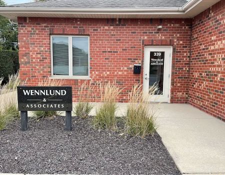 Wennlund & Associates