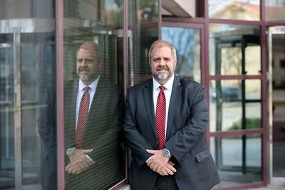 The Law Offices of Roger W. Stelk 5