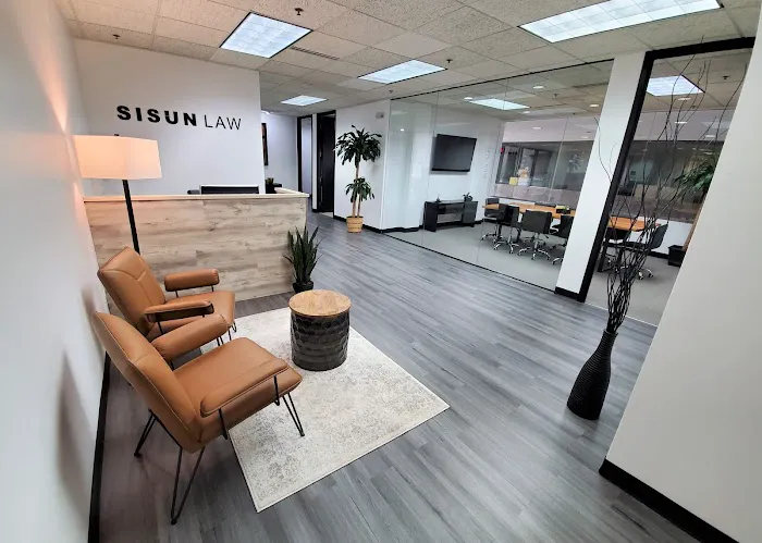 Sisun Law LLC 1