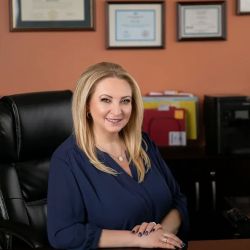Law Office of Laura Golub ico