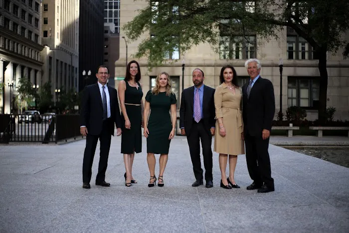 Hurst, Robin, Kay & Allen, LLC - Illinois Divorce & Family Lawyer 1