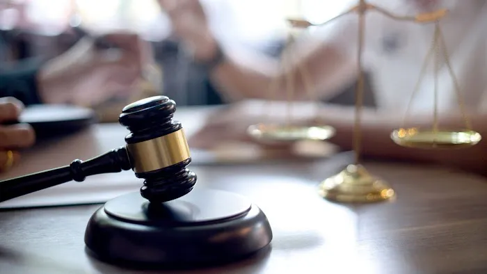 Horizons Law Group, LLC 1