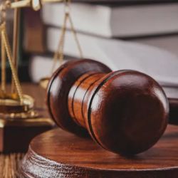 Social Media Attorney Mark Fiedelholtz ico