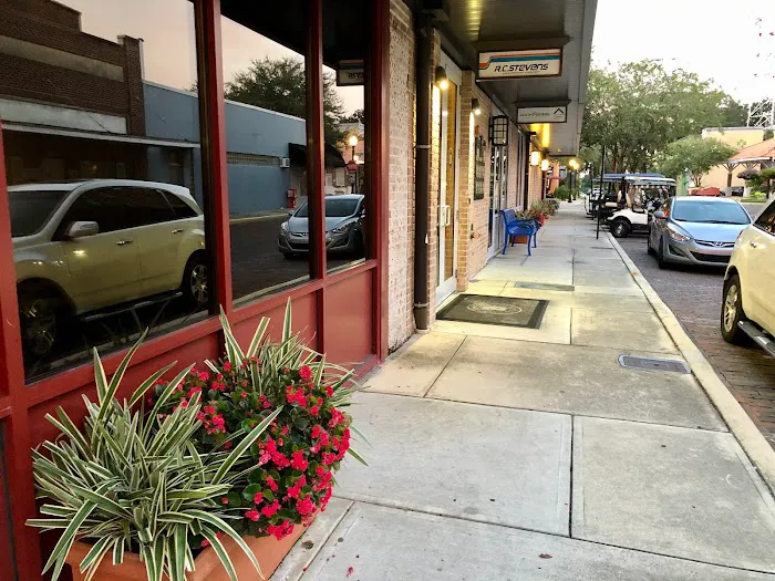 Law Offices of Ginger R. Lore, P.A. 6