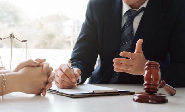 Best Lawyers for Contract Disputes: Finding the Right Attorney for Your Legal Needs