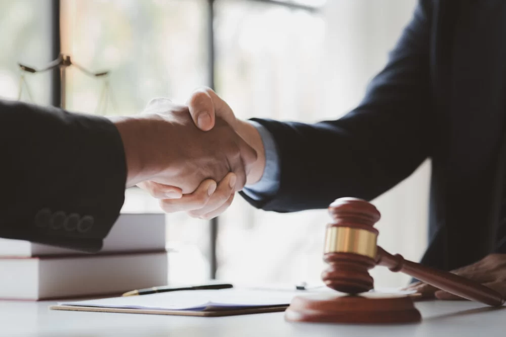 Find a Lawyer for Personal Injury Settlements: A Complete Guide to Legal Help