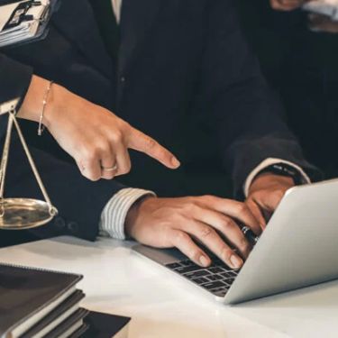 How Legal Professionals Can Help with Consumer Fraud Cases