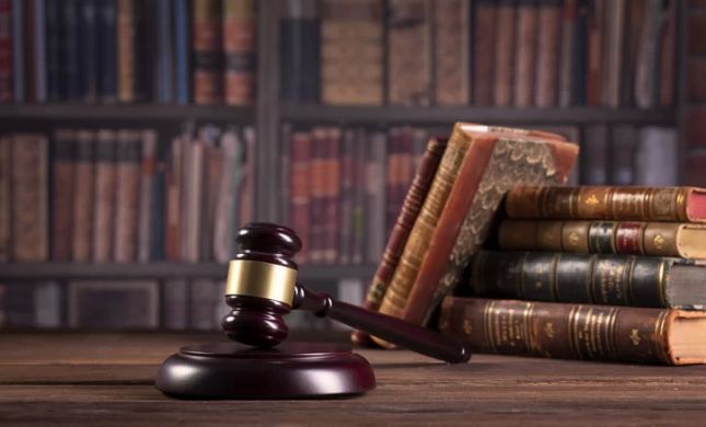 How Adoption Laws Vary Across States in the U.S.