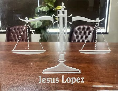 Law Offices Of Jesus R Lopez
