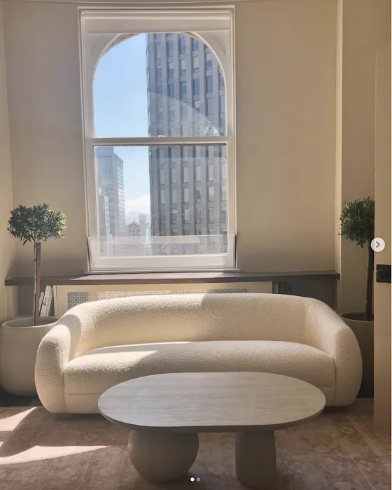 Avloni Law 10