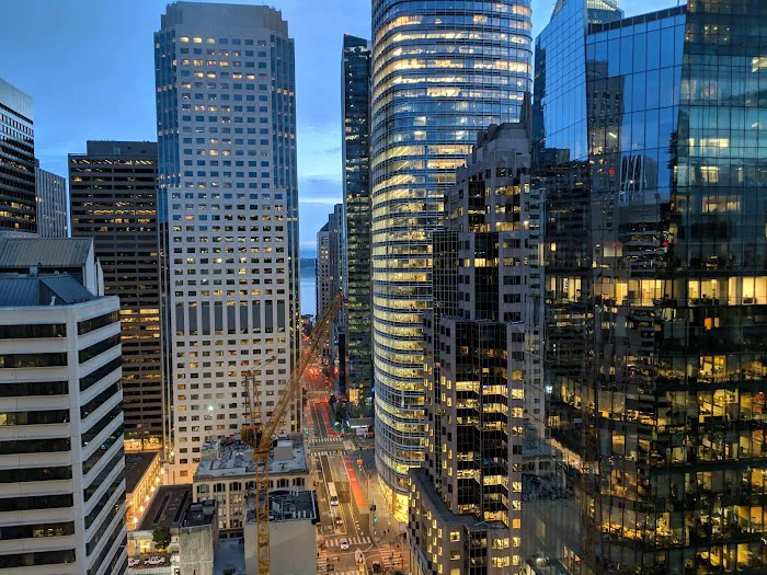 Munger, Tolles & Olson LLP 7