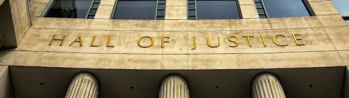 The Law Office of Ross G. Thomas 1