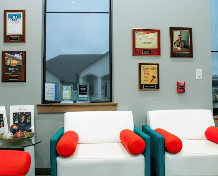 The Family Law Firm of Donna J Smiedt 8