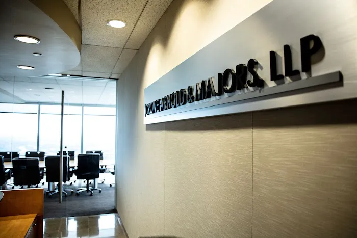 Crowe Arnold & Majors, LLP 6
