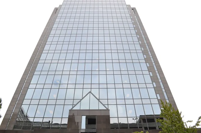 Landrum & Shouse LLP 1