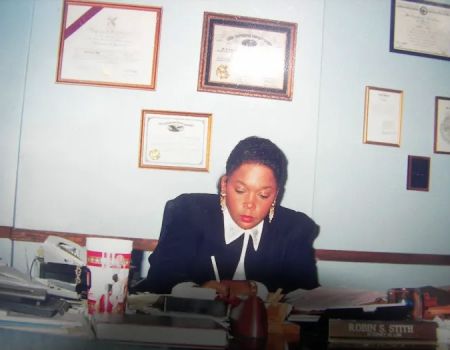 Robin S Stith Law Office